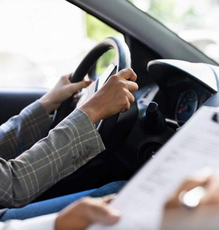 Driving lessons in Montreal